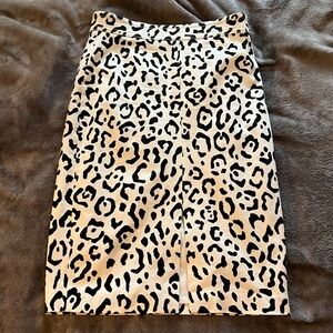 Ann Taylor leopard print pencil skit! NEVER WORN